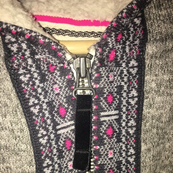 ❄️ American Eagle Super Soft Faux Fur Lined Hoodie - Picture 4 of 5